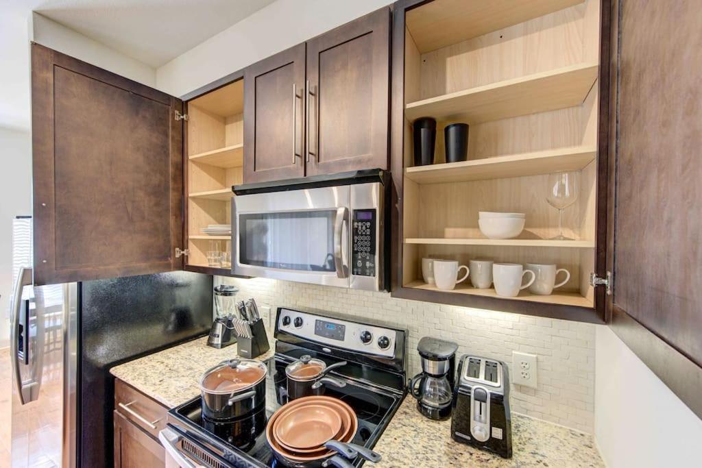 Cozy Apt Nrg Pool,Wi-Fi, Free Parking, Petsok! Houston Exterior foto